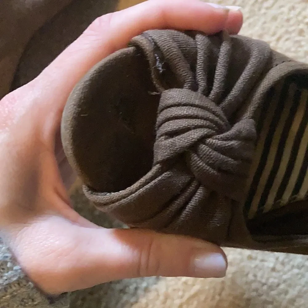 AE wedges